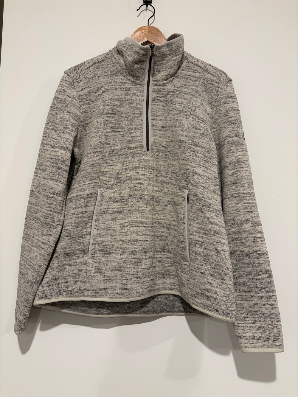 NWT KÜHL Ascendyr 1/4 Zip Fleece Pullover Sweater Ash Gray Large